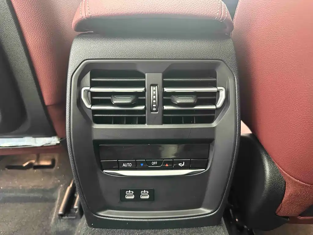 BMW 3 Series 2022 — фото 13