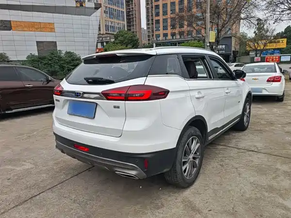 Geely Boyue 2018