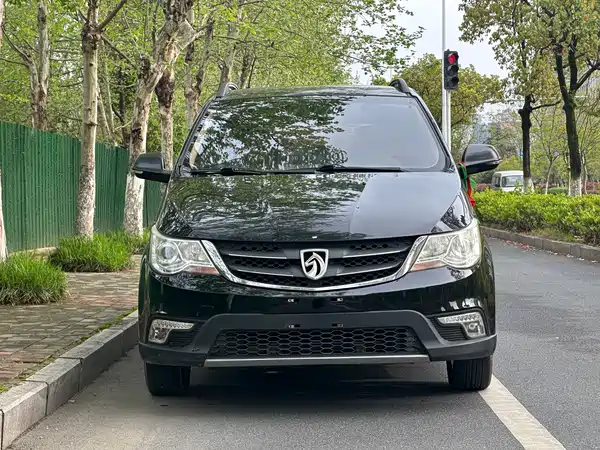 Baojun 730 2014