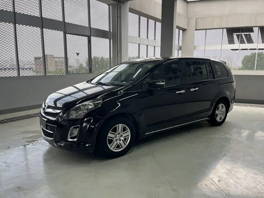 Mazda 8 2013