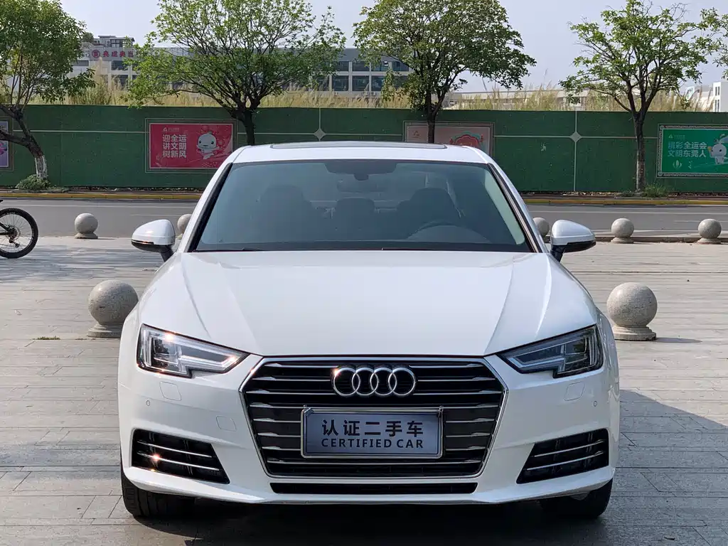 Audi A4L 2018 — фото 2