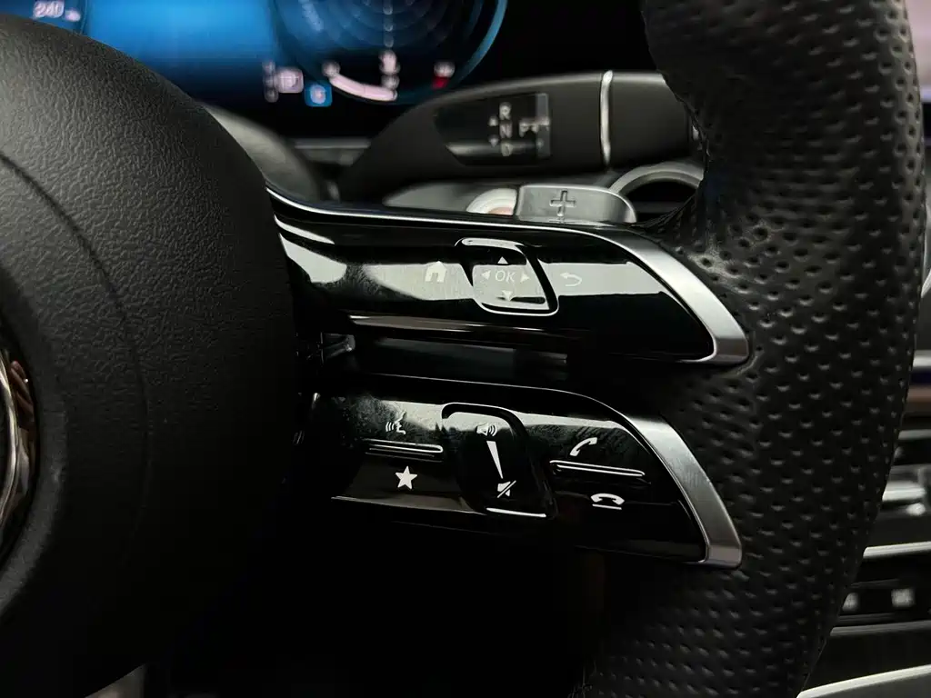 Mercedes-Benz E-Class 2022 — фото 22