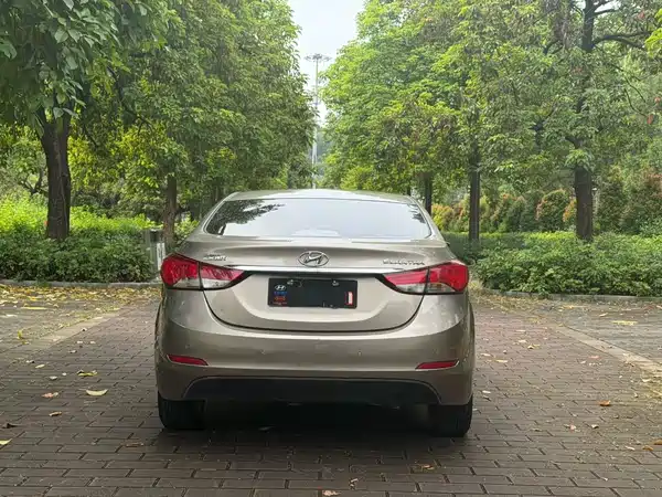 Hyundai Elantra Langdong 2016