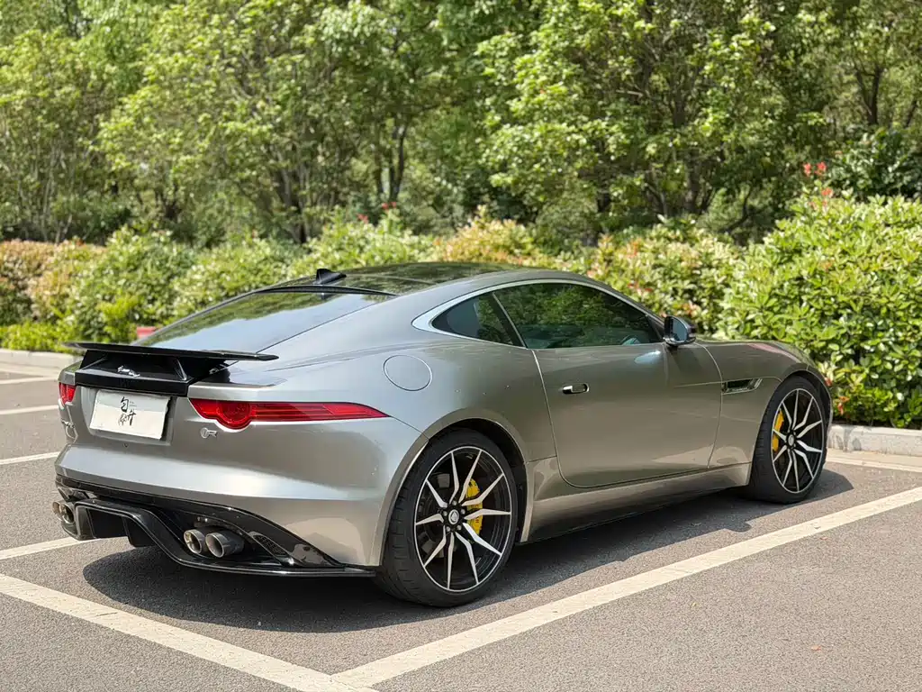 Jaguar F-TYPE 2018 — фото 7