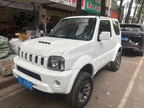 Suzuki Jimny 2015