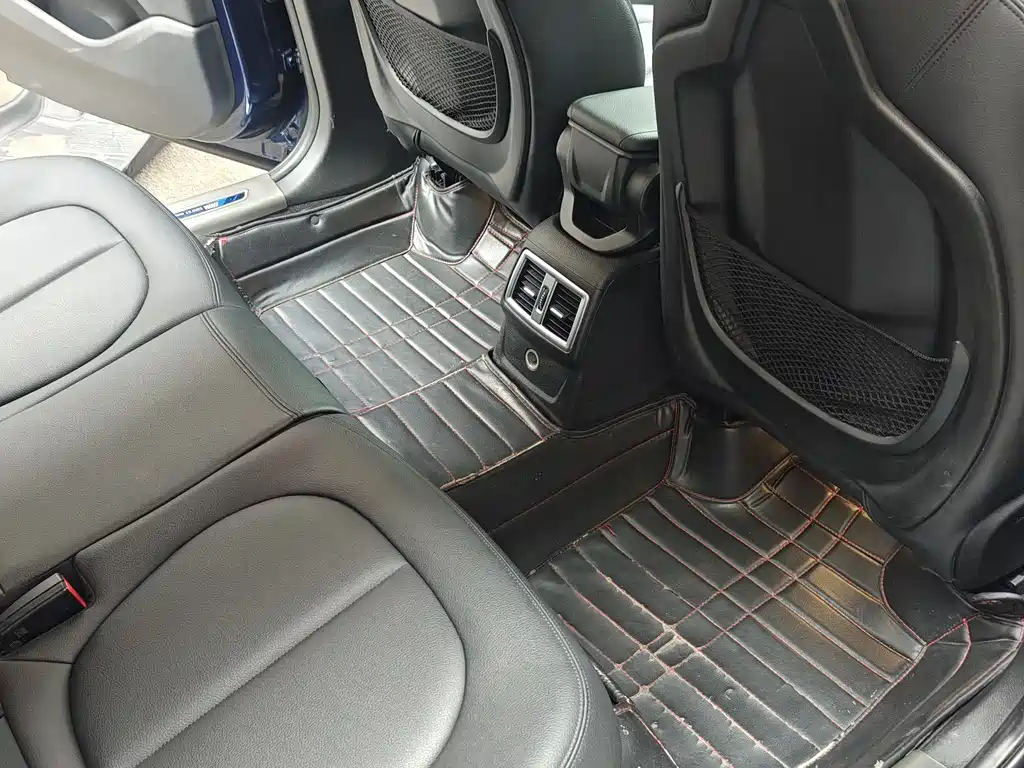BMW X1 2017 — фото 17