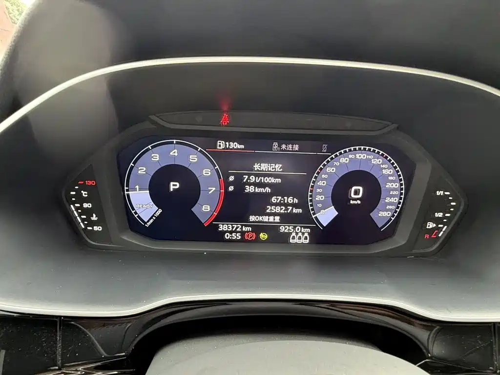 Audi Q3 2021 — фото 15