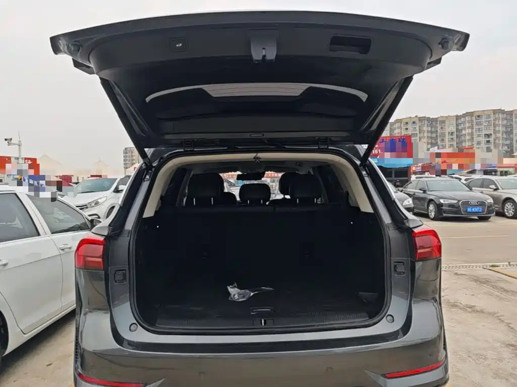 Roewe RX5 MAX 2022 — фото 19