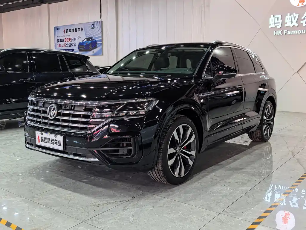 Volkswagen Touareg 2019 — фото 1