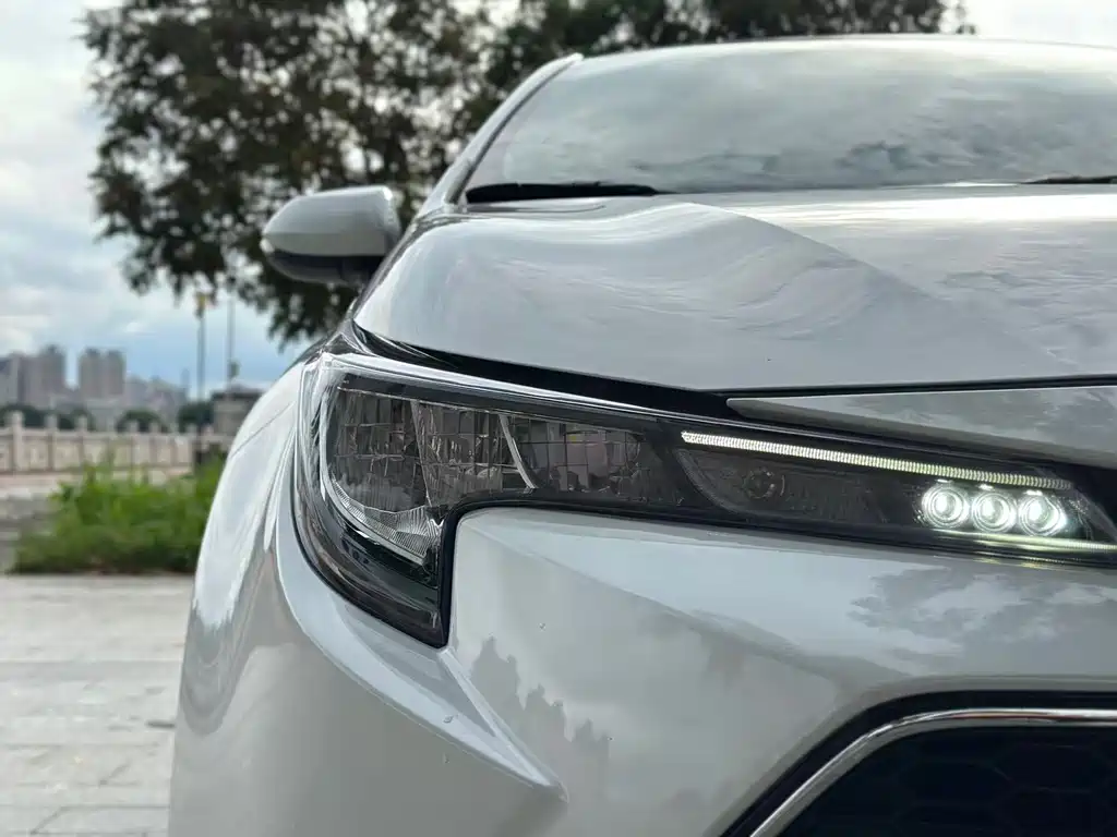 Toyota Levin 2022 — фото 12