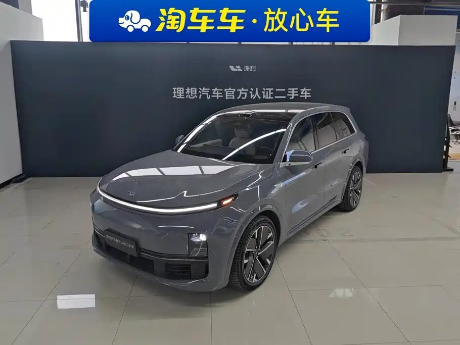 Li Auto Li L8 2025