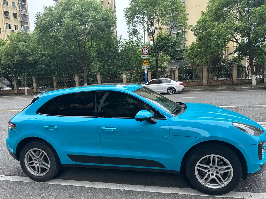 Porsche Macan 2021 — фото 4