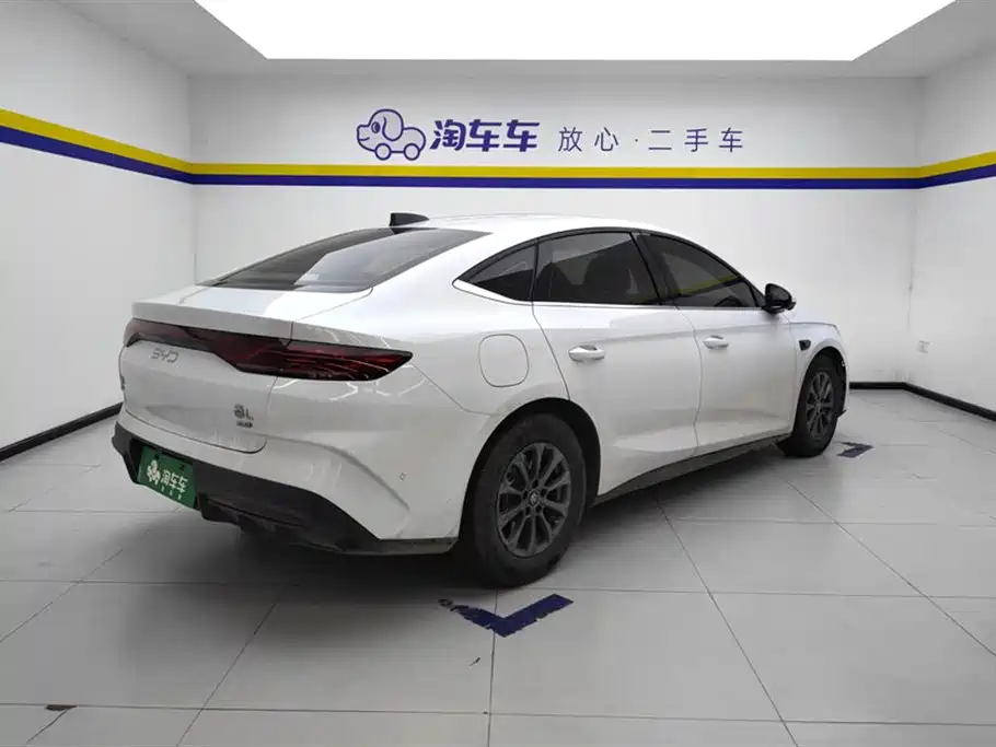 BYD Qin L 2025 — фото 3
