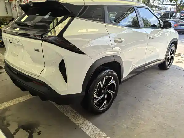 Geely Boyue 2025
