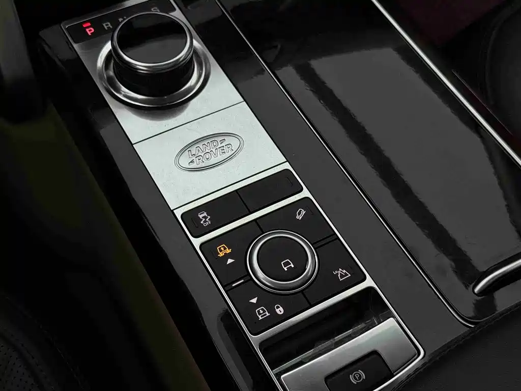 Land Rover Range Rover 2021 — фото 15
