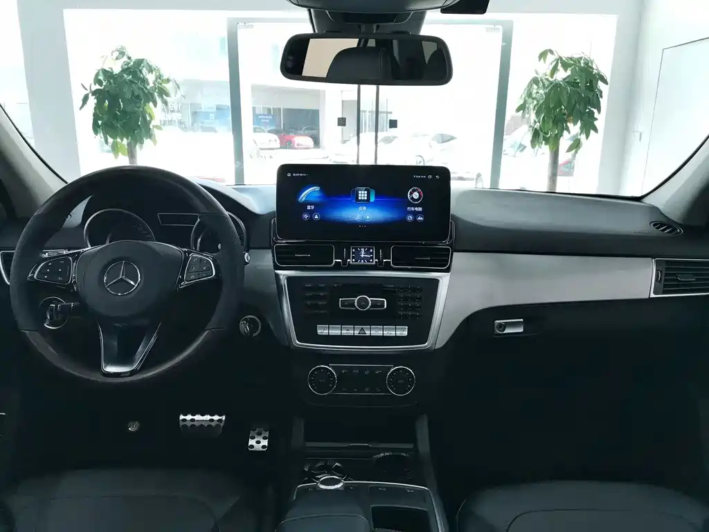 Mercedes-Benz M-Class 2015 — фото 10