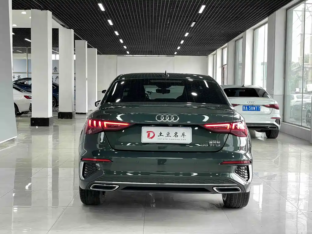 Audi A3 2022 — фото 5