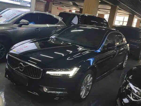 Volvo S90 2020