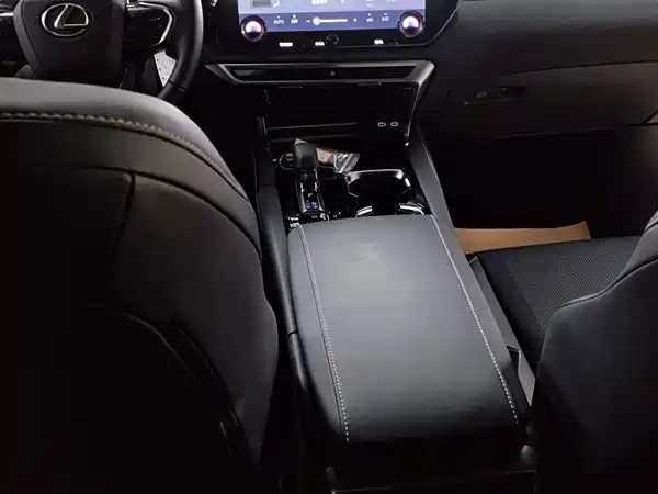 Lexus RX 2026