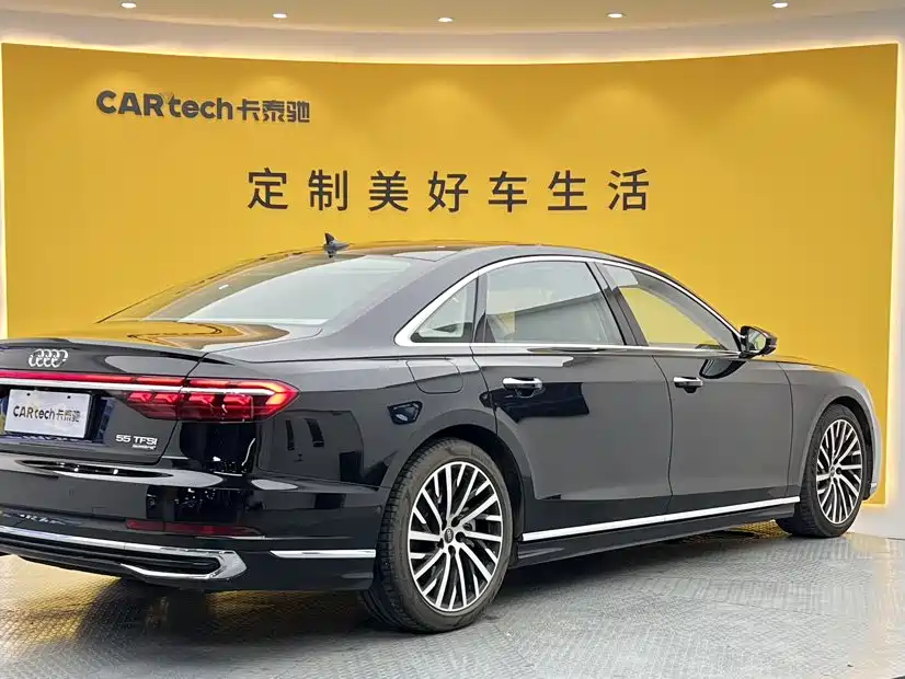 Audi A8 2024 — фото 4