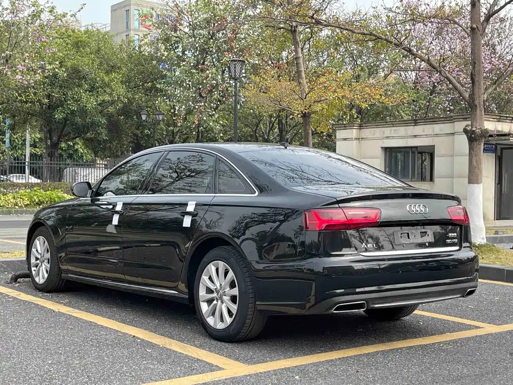 Audi A6L 2017 — фото 6