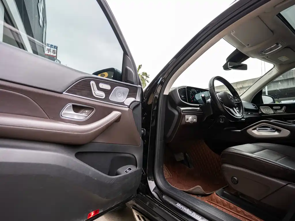 Mercedes-Benz GLE 2021 — фото 10