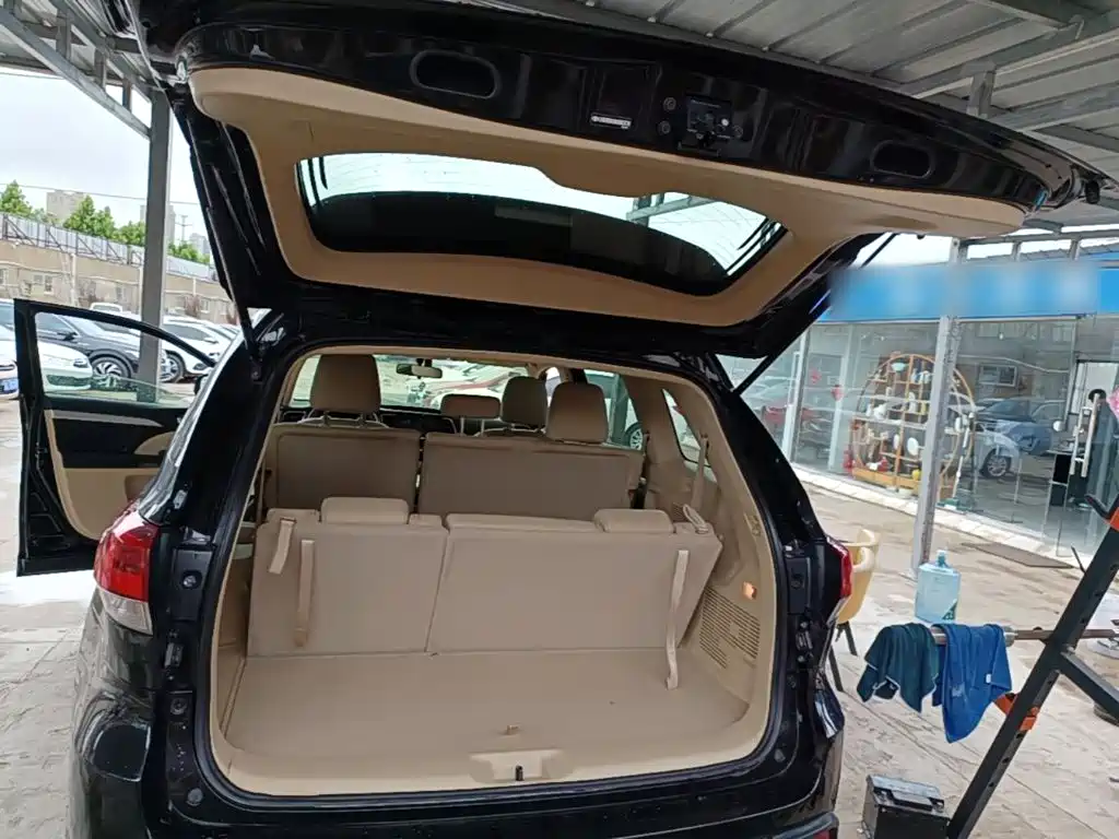 Toyota Highlander 2019 — фото 19