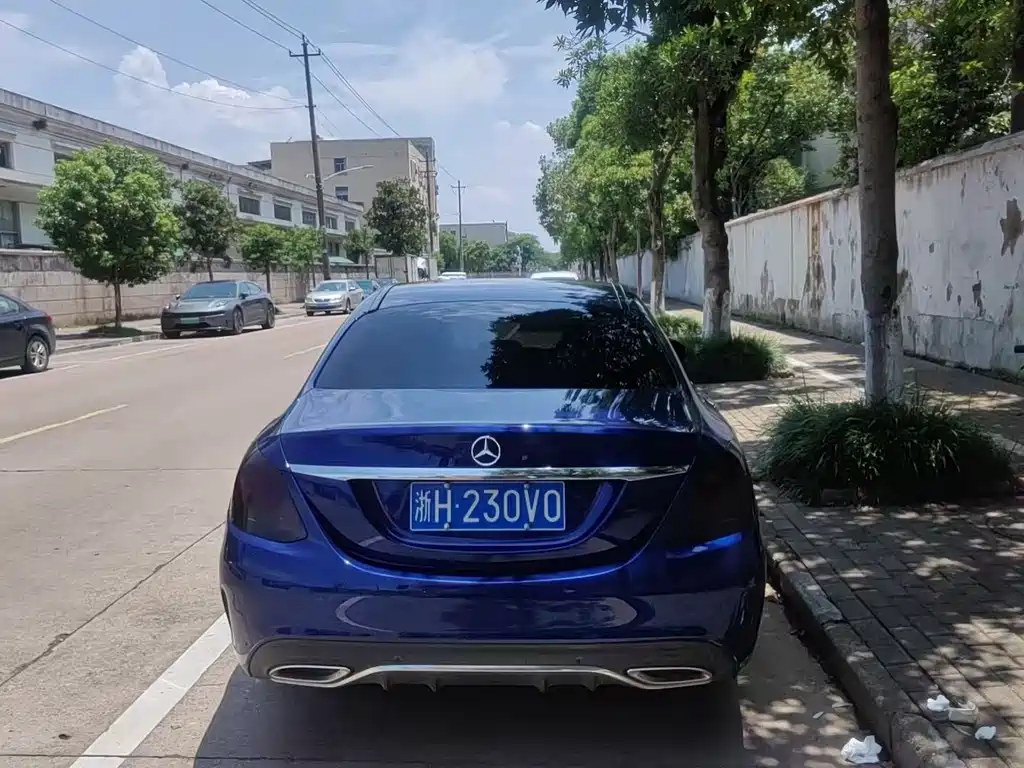 Mercedes-Benz C-Class 2021