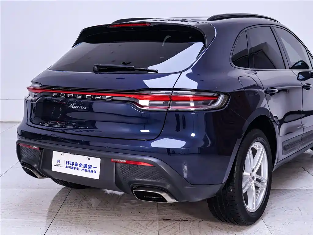 Porsche Macan 2023 — фото 8