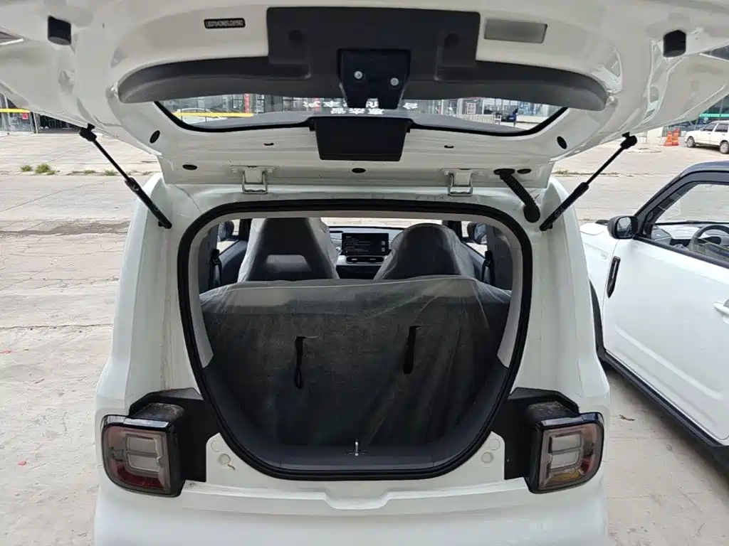 Geely Galaxy Panda 2026 — фото 19