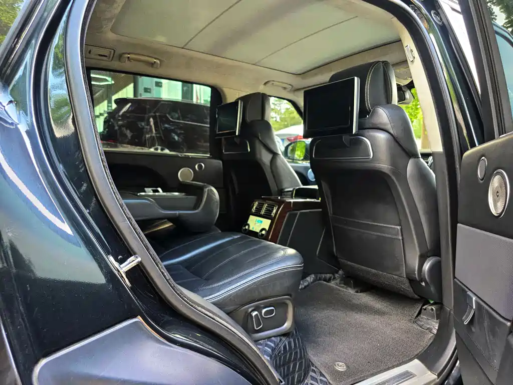 Land Rover Range Rover 2015 — фото 19