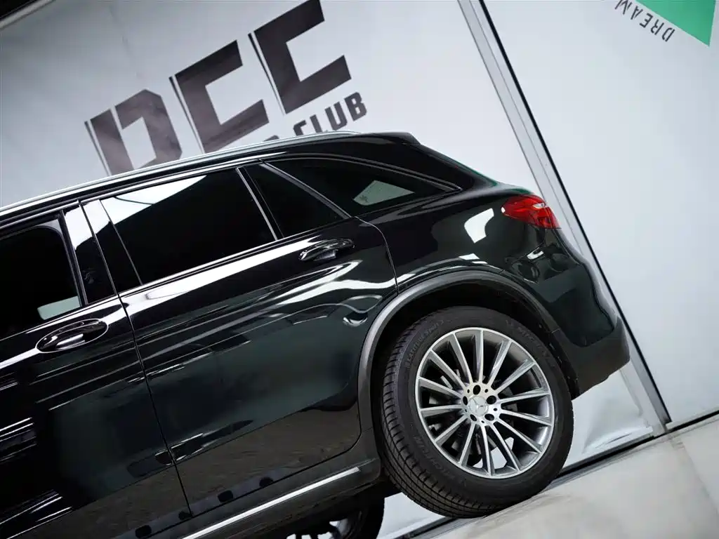 Mercedes-Benz GLC AMG 2019 — фото 20