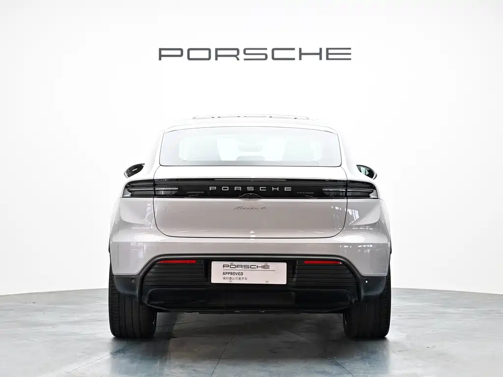 Porsche Macan EV 2025 — фото 6