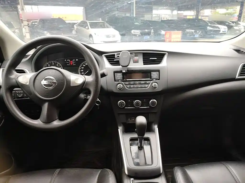 Nissan Sylphy 2021 — фото 10