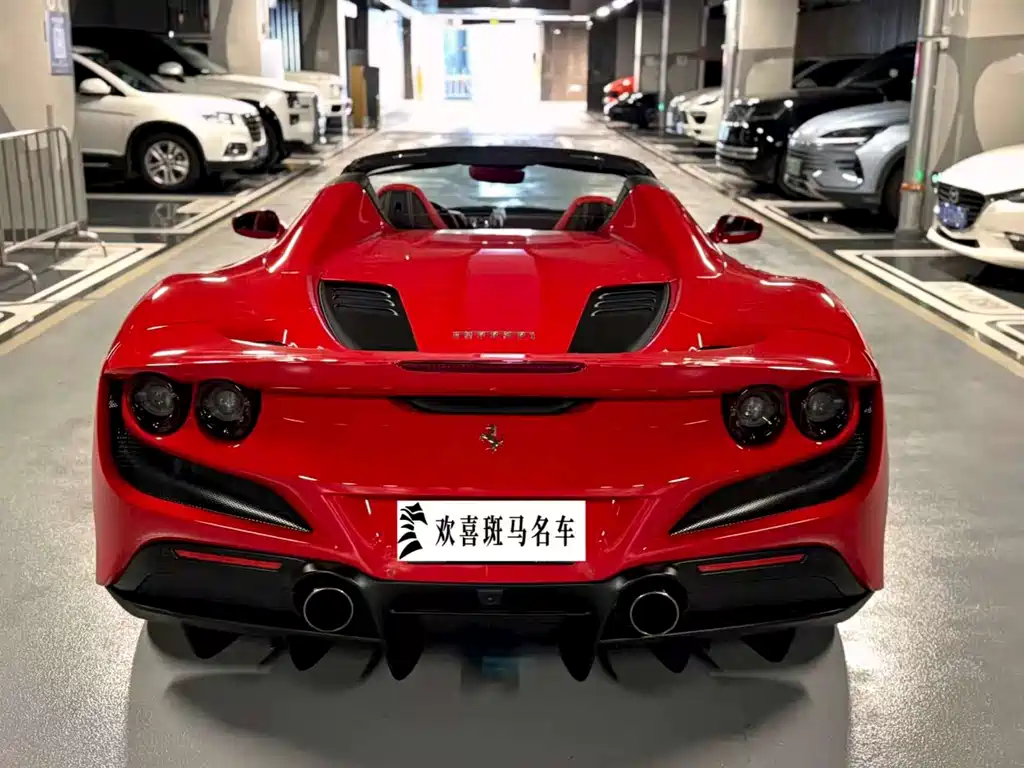 Ferrari F8 2022 — фото 6
