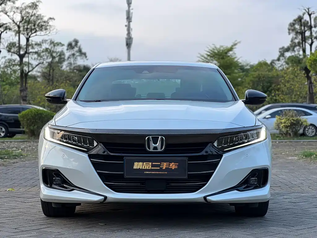 Honda Accord 2022 — фото 2