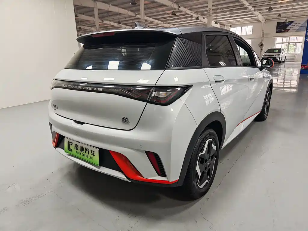 BYD Dolphin 2021