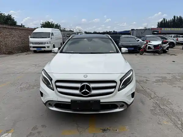 Mercedes-Benz GLA 2017