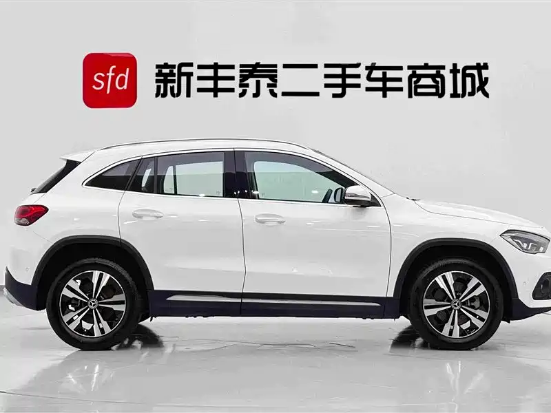 Mercedes-Benz GLA 2022 — фото 3