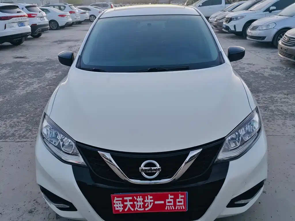Nissan Tiida 2021