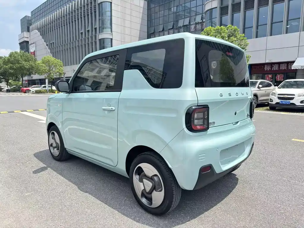 Geely Galaxy Panda 2023 — фото 16