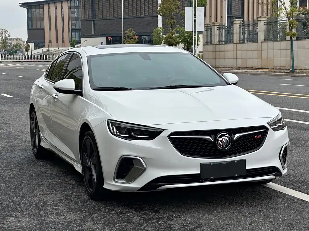 Buick Regal 2020 — фото 3
