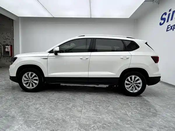 Volkswagen Tharu 2022