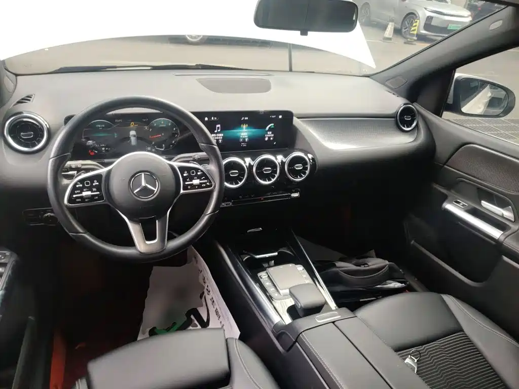Mercedes-Benz B-Class 2022
