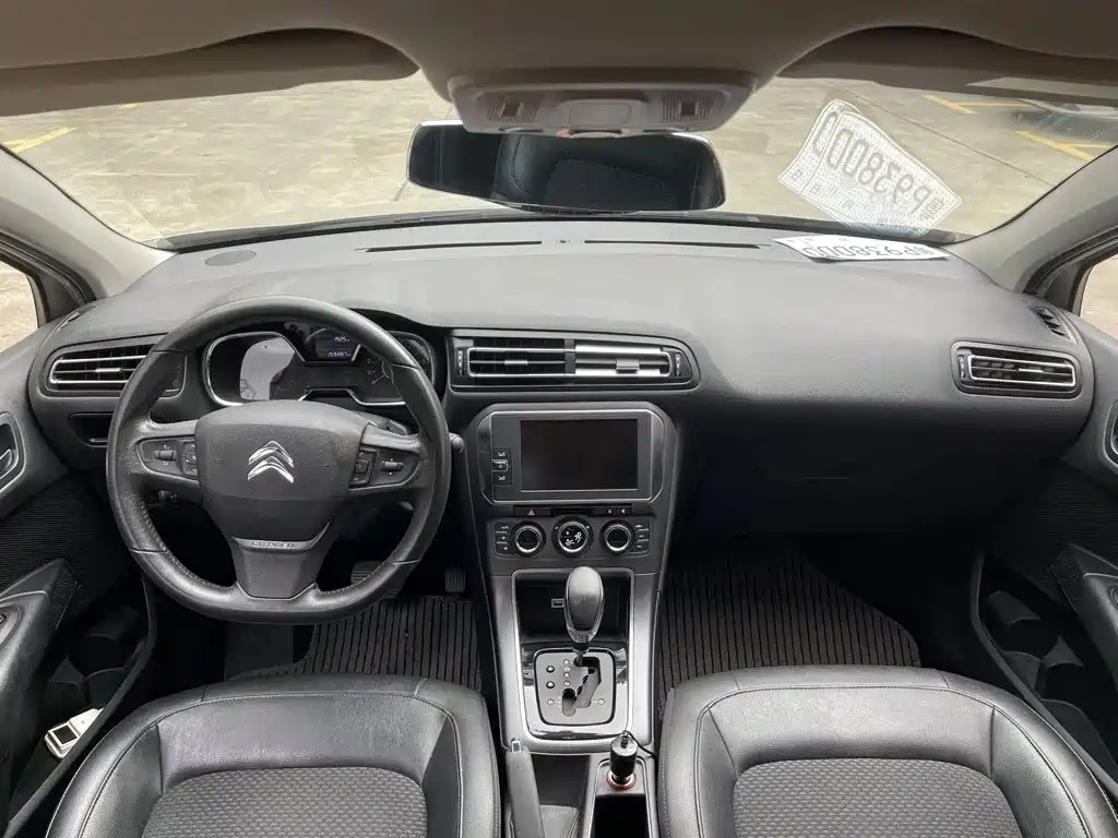 Citroën C4 Sega 2017 — фото 5