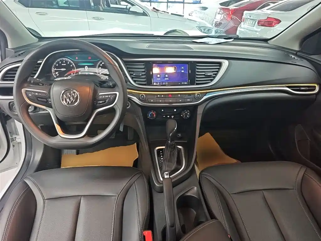 Buick Excelle 2022 — фото 10