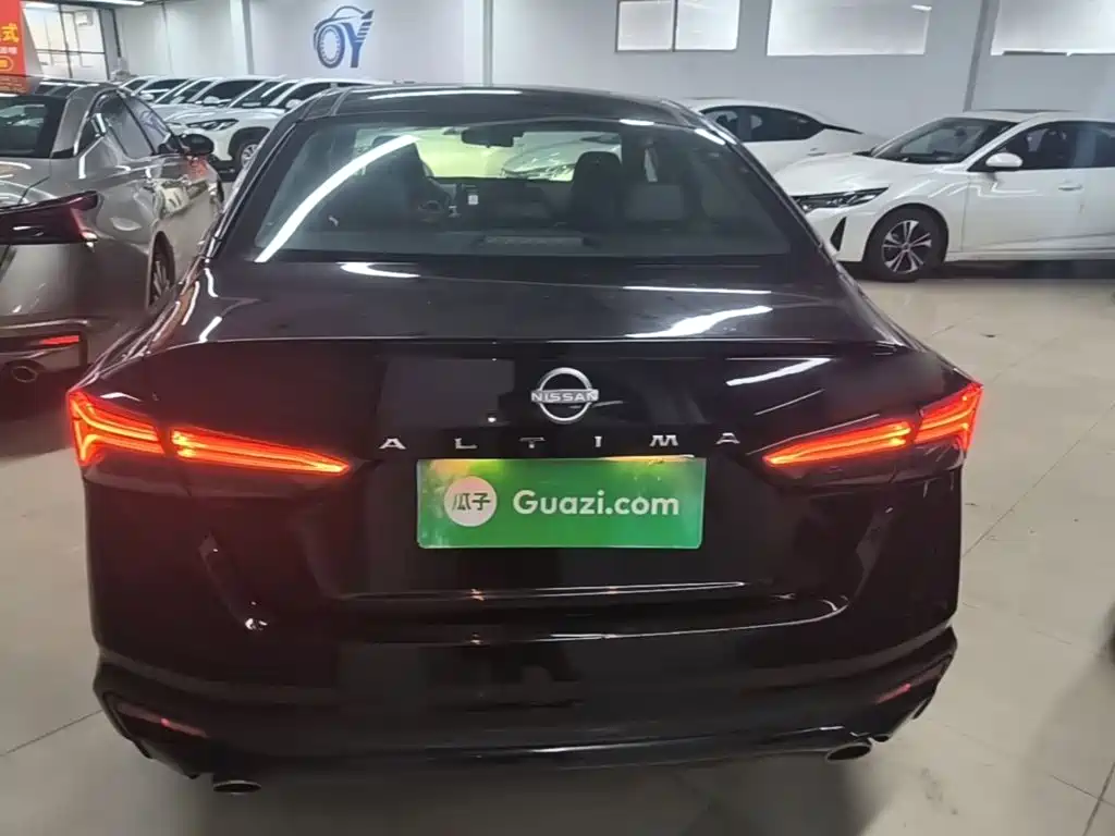 Nissan Teana 2023