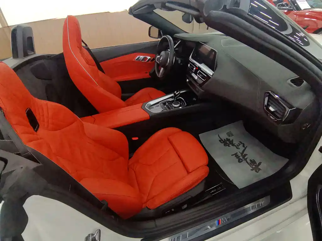BMW Z4 2023 — фото 16