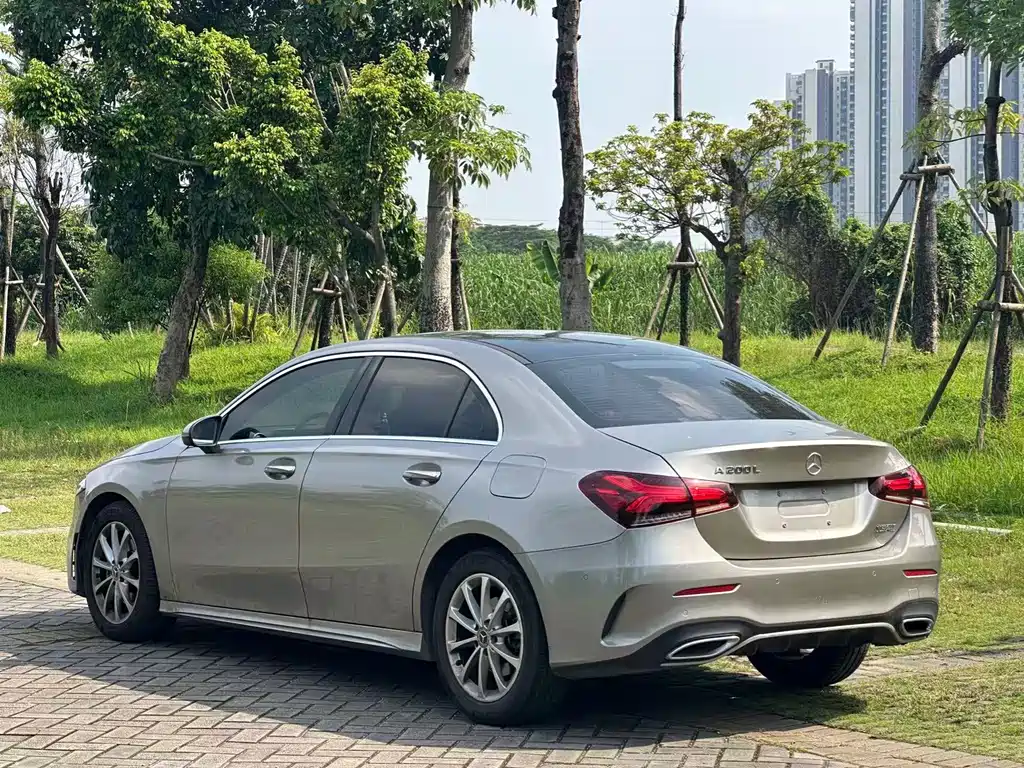 Mercedes-Benz A-Class 2020 — фото 12