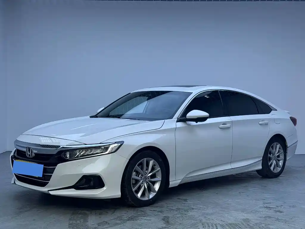 Honda Accord 2023 — фото 1